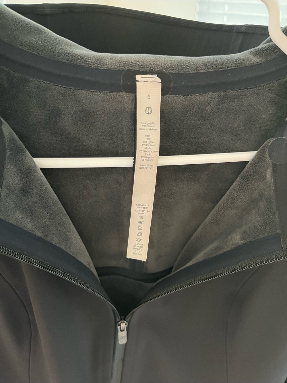 NWOT Lululemon RepelShell Rain Jacket 6 - Picture 6 of 12